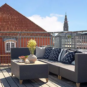 Sanders Leaves - Cute One-bedroom With A Large Rooftop Terrace Kopenhagen