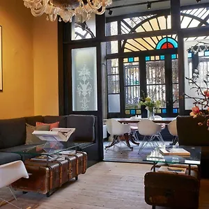 *** Hotel Les Charmes Nederland